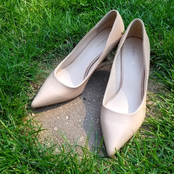 le chateau Shoes - LeChateau Nude pumps